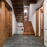 Casa Ferrera By Seamount Feriehus *
